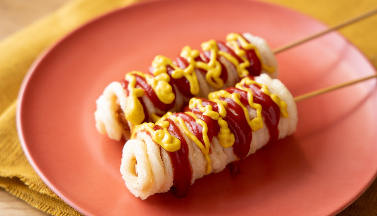 韓国の大人気おやつに進化系登場！「うどんでアメリカンドッグ＆チーズ