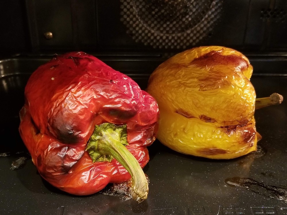 夏野菜の食べ方新発見☆まるでハチミツのように甘くて美味しい“まっ黒焦げ焼き”【世界の台所探検】