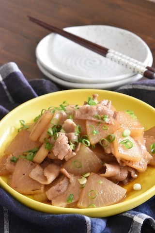 プラス1食材でお手軽美味!「しみしみ大根の作りおき」バリエ6選