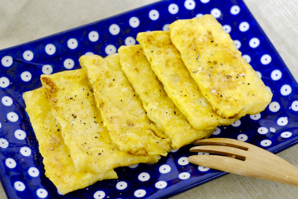 しみしみジュワ〜♪調味料に漬けてから焼く「油揚げの漬け焼き」アイデアレシピ3選【工藤詩織の「お豆腐」進化論 Vol.13】