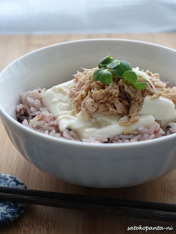 クックパッドニュース 豪快な美味しさ 豆腐のっけ丼 がお手軽一人ランチに 毎日新聞 クックパッドニュース 豪快な美味しさ 豆腐のっけ丼 がお手軽一人ランチに 毎日新聞