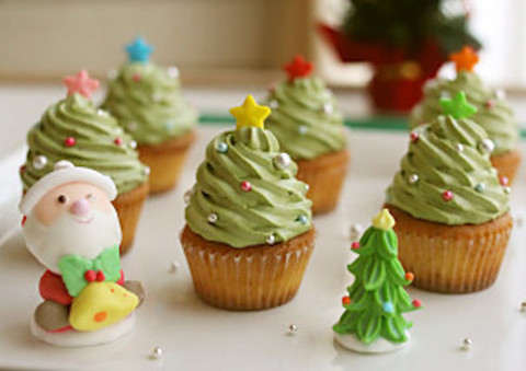 クリスマスパーティーが盛り上がる 可愛い ツリーケーキ 5選 クックパッドニュース