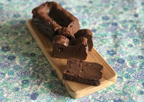 とっても簡単なのに本格味 絶品 濃厚チョコレートテリーヌ の作り方 材料4つで本当においしいお菓子 Vol 11 クックパッドニュース
