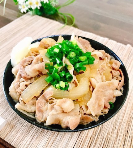 丼、ラーメン、パスタ――1品で大満足の定番ランチメニュー4選【こんな時こそ、ランチは僕がつくるVol.2】