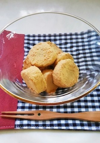 クックパッドニュース 蒸し暑いときの超速おやつ トッピングでいろいろ楽しめる 冷凍バナナ 毎日新聞