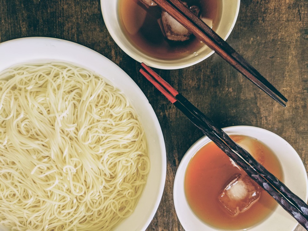 いつもより美味しい!二人で食べる「3束の素麺」【数字のないレシピたち Vol.11】