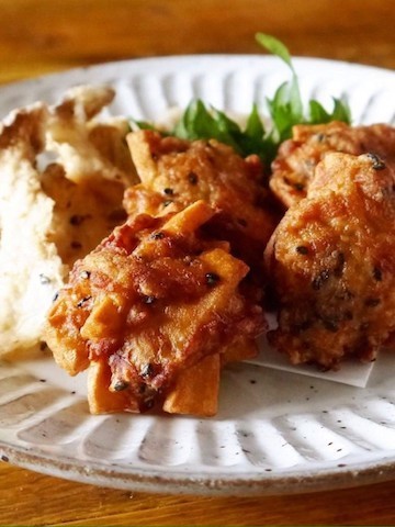 クックパッドニュース 節約だけどボリューム満点 かさ増し 豚こまから揚げ で家族喜ぶ 毎日新聞