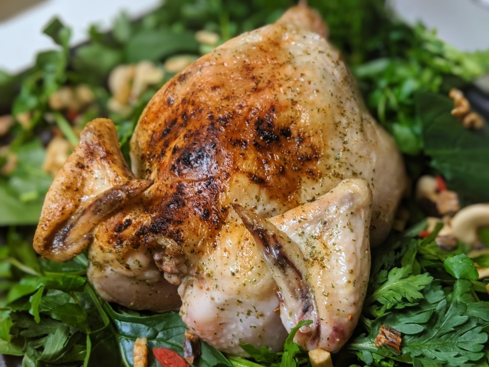 クックパッドニュース 口一杯に頬張りたくなる 鶏の丸焼き とクリスマスの夜 数字のないレシピたち Vol 16 毎日新聞