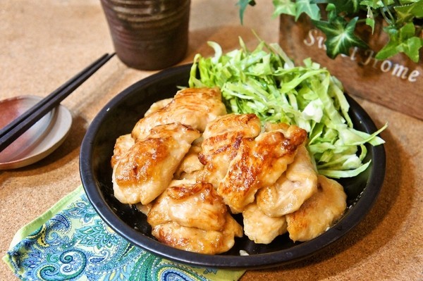 今年最も読まれた「鶏むね肉」レシピ記事は?年間ランキングトップ5を発表【2020年ヒット記事特集Vol.1】
