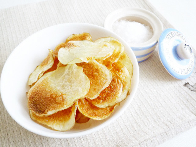 クックパッドニュース 味付けアレンジも楽しい レンジで ポテトチップス を作ろう 毎日新聞 クックパッドニュース 味付けアレンジも楽しい レンジで ポテトチップス を作ろう 毎日新聞