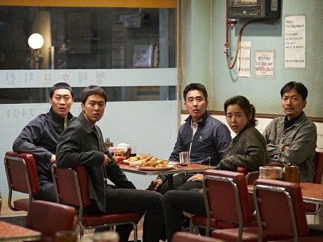 クックパッドニュース レシピも紹介 あげるのは犯人 それともチキン 韓国のメガヒット映画 エクストリーム ジョブ 毎日新聞