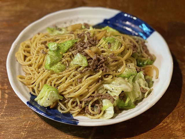 クックパッドニュース 保存の肝は芯の処理 八百屋さんのキャベツの豆知識と 和風パスタ レシピ 毎日新聞