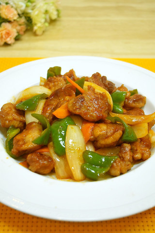 クックパッドニュース 揚げずにヘルシー 豚こま肉の 酢豚 が簡単おいしい 毎日新聞