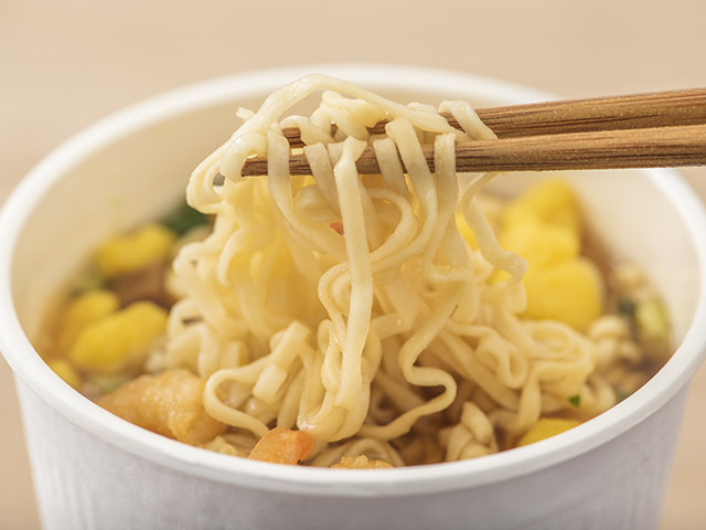 クックパッドニュース ちょい足しで インスタント麺 を格上げする アレンジレシピ大集合 毎日新聞