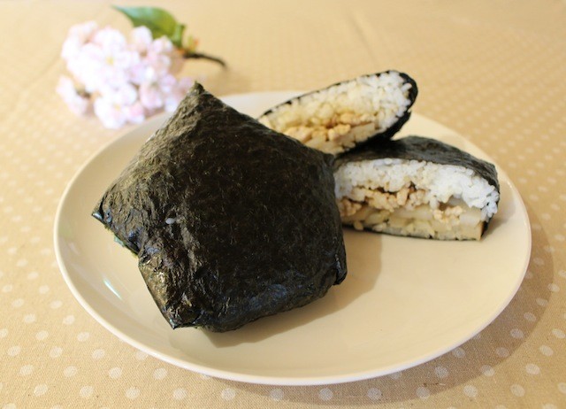 【受験生応援】編集部が祈りをこめて「合格おにぎらず」を作ってみた!