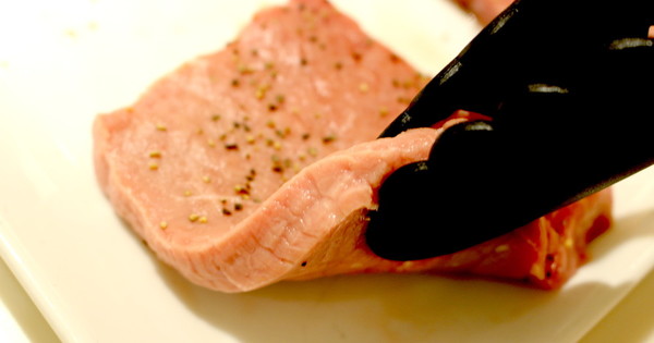 試してみた 安いステーキ肉を極上の柔らかさにする裏ワザ クックパッドニュース 試してみた 安いステーキ肉を極上の柔らかさにする裏ワザ クックパッドニュース