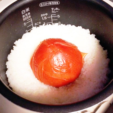 クックパッドニュース 作業1分 アレンジ自在の 丸ごとトマトご飯 が簡単便利 毎日新聞 クックパッドニュース 作業1分 アレンジ自在の 丸ごとトマトご飯 が簡単便利 毎日新聞