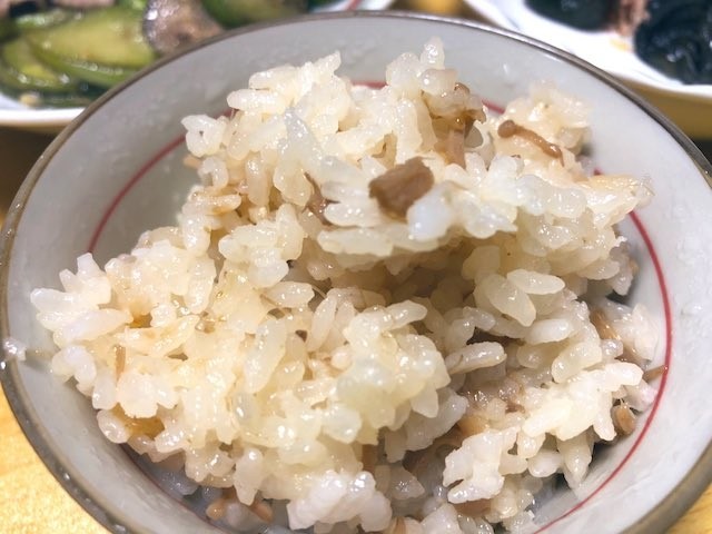 クックパッドニュース 暑い日でも炊飯器でラクラク 食欲倍増の なめ茸の炊き込みご飯 がtwitterで話題 毎日新聞 クックパッドニュース 暑い日でも炊飯器でラクラク 食欲倍増の なめ茸の炊き込みご飯 がtwitterで話題 毎日新聞