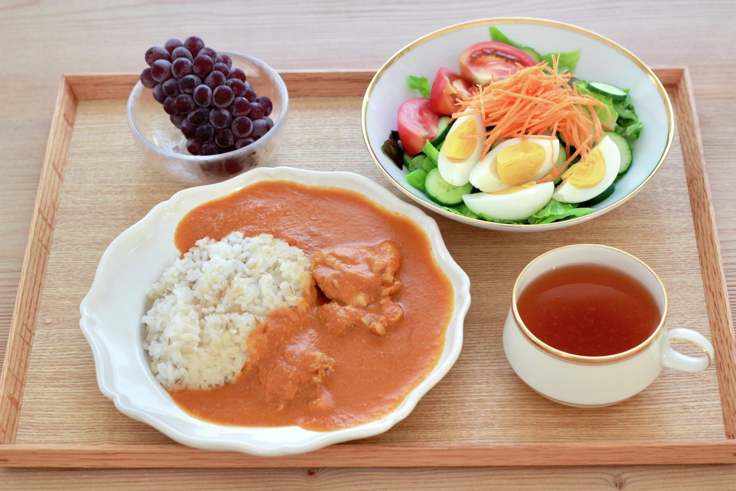 たのしいクッキング　18巻+献立のひけつ、カレー料理 カレーの副菜はサラダだけじゃない！クックパッド☆栄養士の