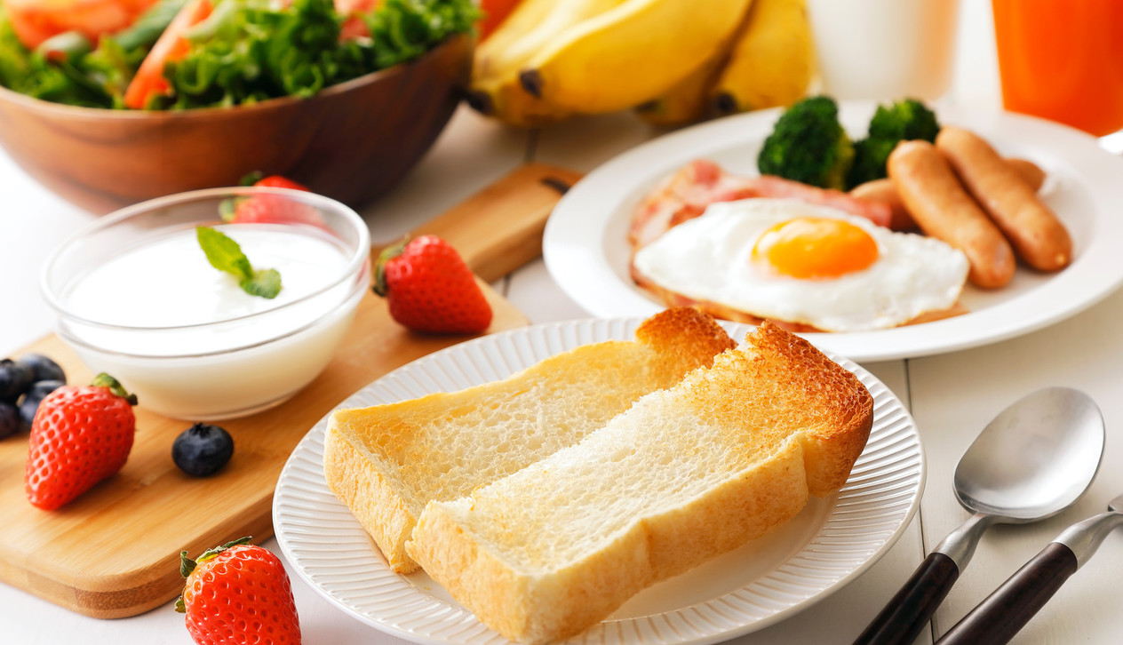“朝たん”で睡眠の質も向上！！編集部が教える「朝に食べると良いもの」とは | クックパッドニュース