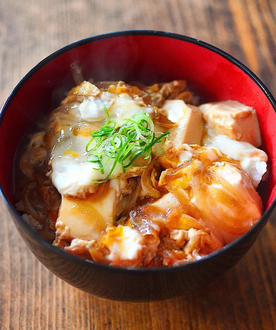 クックパッドニュース：10分完成！豆腐1丁で家族分の「卵とじ丼」がとろけるウマさ | 毎日新聞