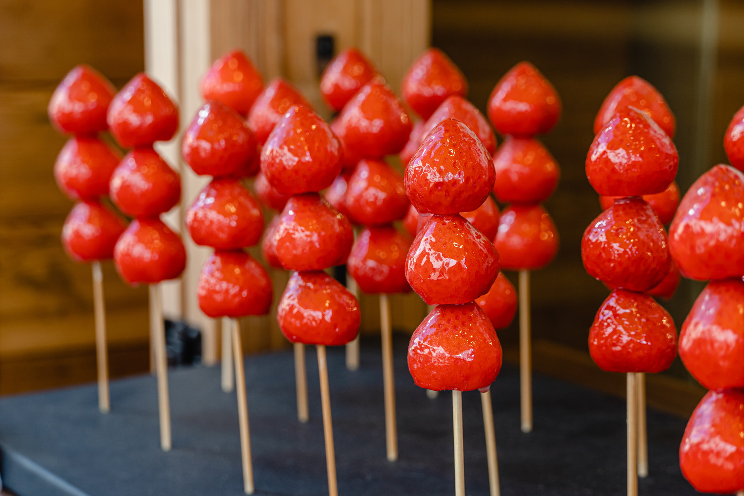 いちごあめ 九州初上陸！人気のいちご飴専門店「Strawberry Fetish