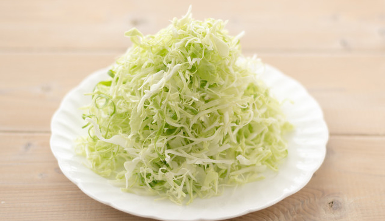 味や食感が良くなる！「キャベツの千切り」のワザ | クックパッドニュース