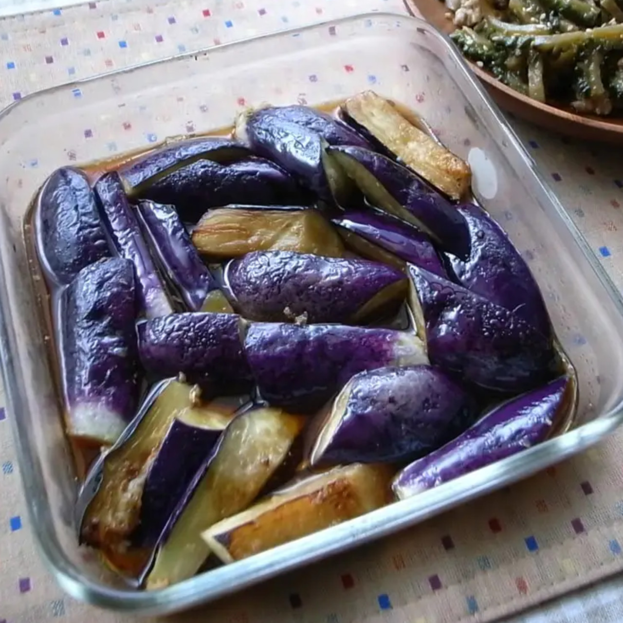 なす大量消費に◎3分焼いて漬けるだけ！じゅわっとウマい「なすの