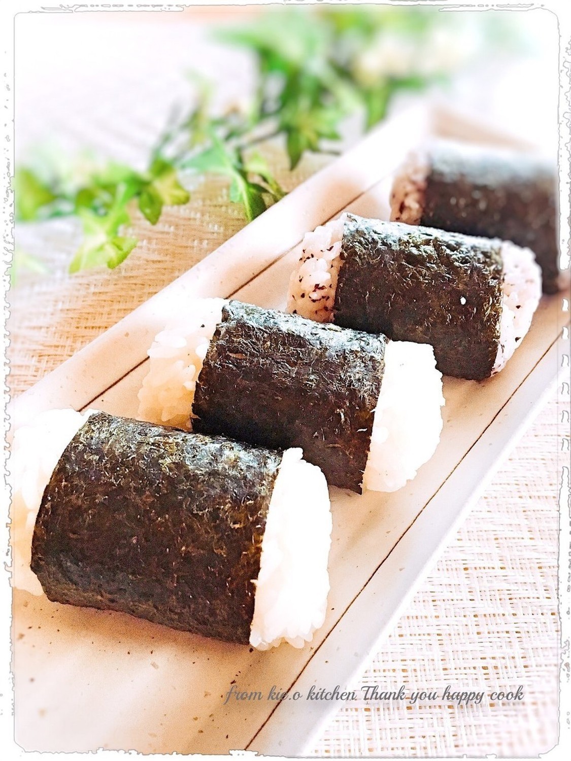 おにぎり 俵 型