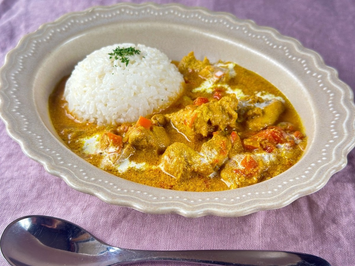 SNSで350万回再生！アレで絶品「バターチキンカレー」のおかわりが