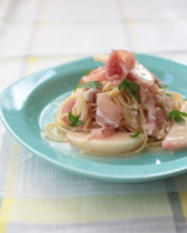 【うれシピ8月分】桃と夏野菜献立