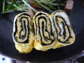 味付け海苔だと簡単♪定番卵焼き◎◎