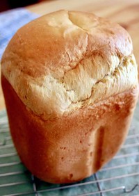 ホームベーカリーでデニッシュ風食パン。