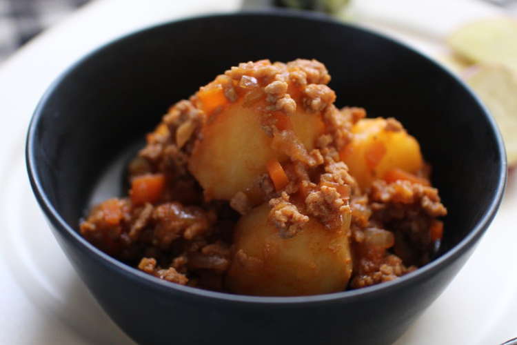 圧力鍋で時短 挽肉の韓国風肉じゃが レシピ 作り方 By まろんかふぇ クックパッド 簡単おいしいみんなのレシピが377万品