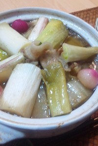豚バラと葱・根野菜の鍋