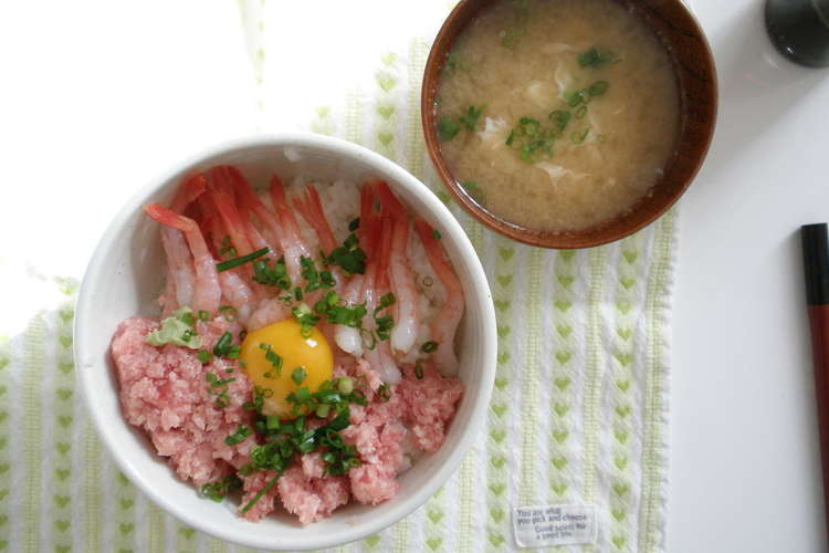 甘エビの殻でお味噌汁 レシピ 作り方 By Tacko クックパッド 簡単おいしいみんなのレシピが361万品