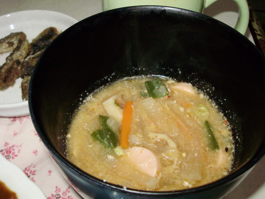 冬野菜とお魚ソーセージの味噌汁♪の画像