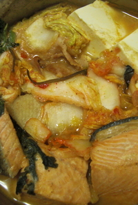 基本の豆腐チゲ～鮭の白味噌仕立て～