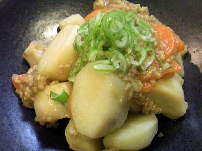 定番☆里芋のそぼろあんかけ煮の写真