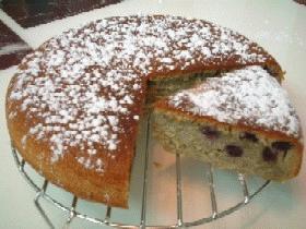 炊飯器でブルーベリーケーキ(用電鍋作藍苺Cake)