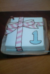 誕生日＊リボンをかけたプレゼントケーキ