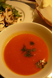 カボチャと野菜ジュースのスープ