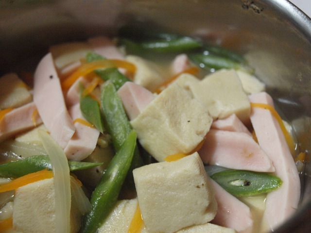 魚肉ソーセージと高野豆腐のあっさり煮の画像