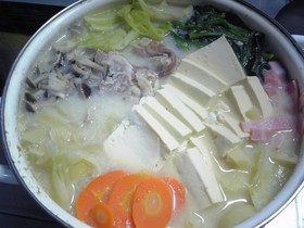 素が無くても☆子供も喜ぶチーズ鍋♪