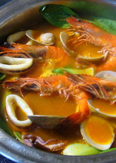 海鮮トマト鍋の写真