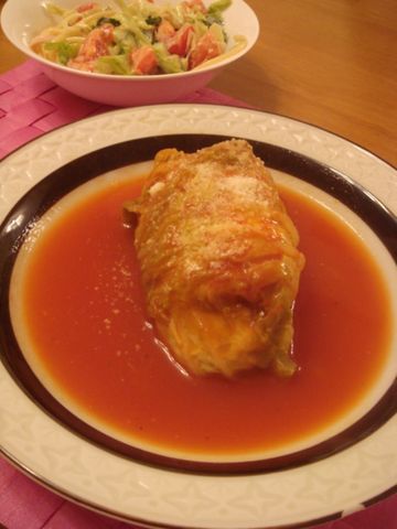 ★鶏ミンチと豆腐のロール白菜トマト煮★の画像