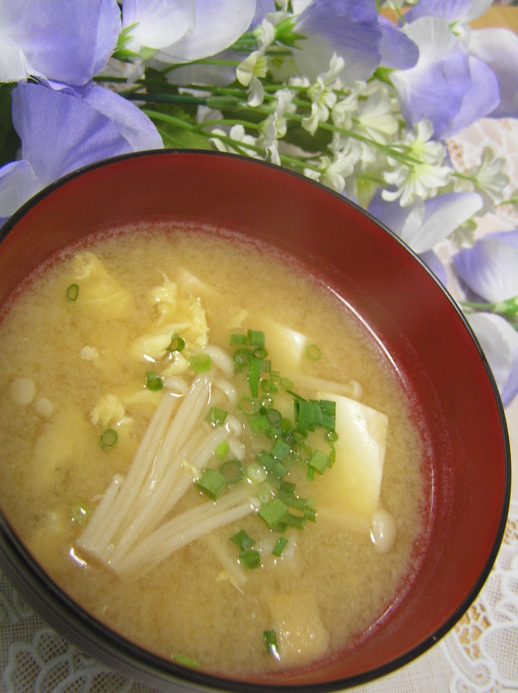 簡単ホッと☆豆腐とエノキの卵とじお味噌汁の画像
