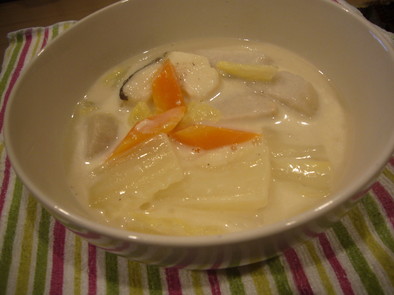 里芋と白菜のホワイトシチューの写真