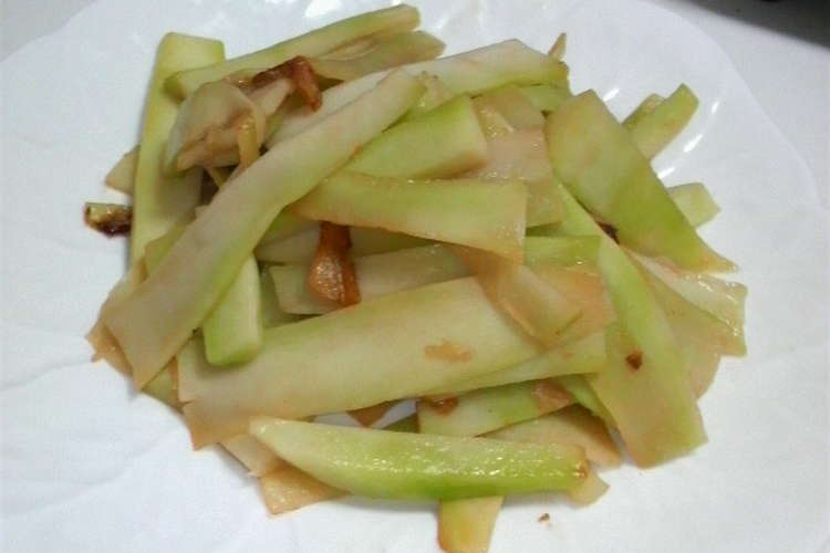 ブロッコリーの芯 大好き にんにく炒め レシピ 作り方 By Chi Chan クックパッド 簡単おいしいみんなのレシピが354万品