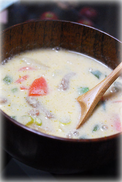 ほっこり♡ 根菜の豆乳みそスープの写真